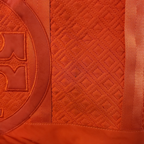 Tory Burch HOT PINK **HANDBAG!!! - Picture 5 of 9